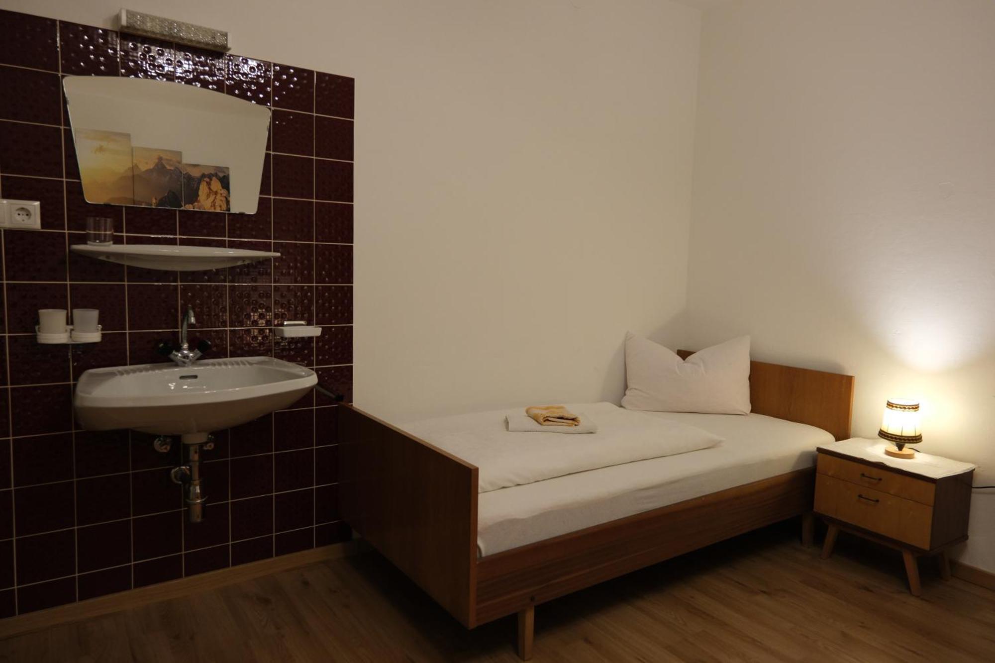 Apart Moidl Mit Privatem Pool Hart im Zillertal Exterior photo